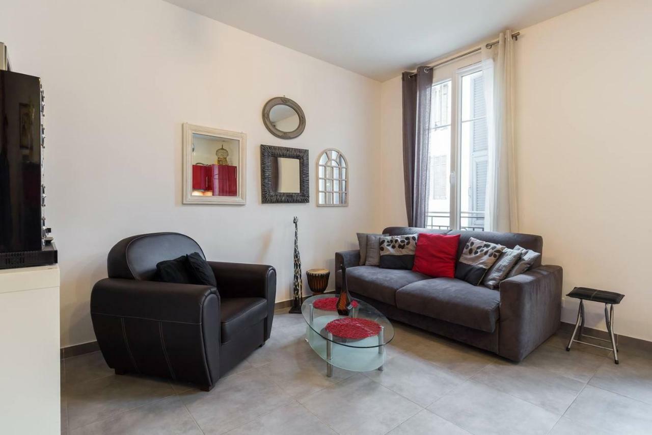 Stylish White And Red Apartments Juan-les-Pins Luaran gambar